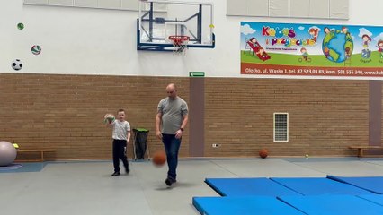 Rodzinny poranek sportowy