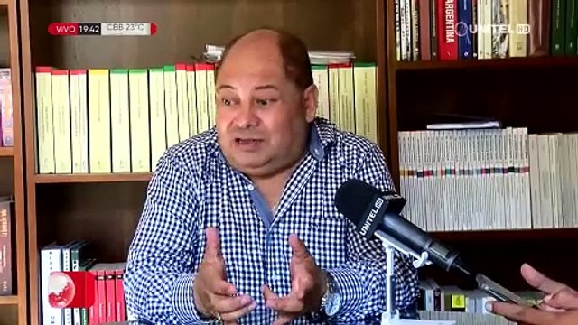 Exministro de Evo dice que nacionalizando la importación de combustibles el Gobierno puede ahorrar $us 400 millones