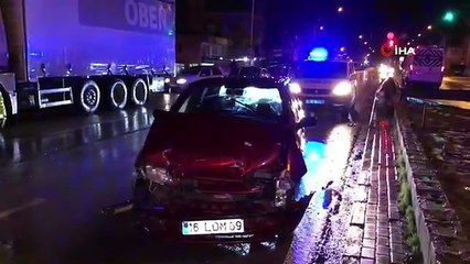 Şerit değiştirirken otobüse çarptı: 1 yaralı