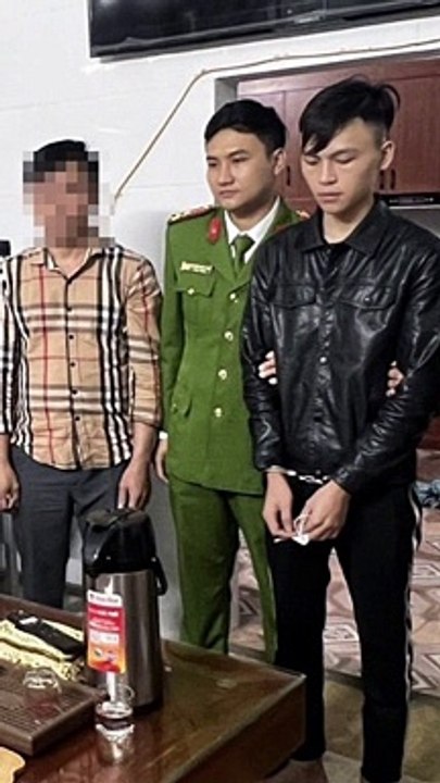 Bắt đối tượng đột nhập cửa hàng “Táo Xanh” trộm 10 chiếc điện thoại iPhone