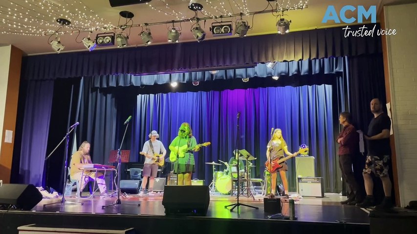 Bulli High School students rehearse for their 80s concert on December 1, 2023. Footage was taken at the school hall on November 28, 2023. Video by Adam McLean
