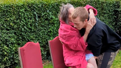 Grandson takes 92 years old grandma out for some fresh air *Heartwarming*