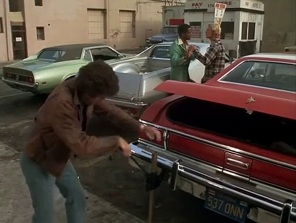 Starsky & Hutch S02E15-Der Mann, der zuviel sah