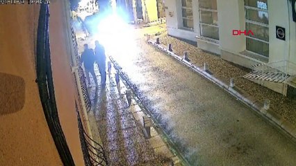 Eskişehir'de İçki İçip Protestan Kilisesine Zorla Girmeye Çalışan Şüpheliler Tutuklandı