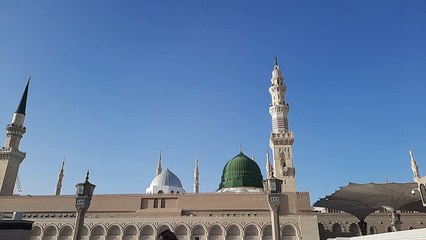 Masjid e Nabvi ziart and Gunbad-a-Khizra. مسجد نبوی ۔ گنبد خضریٰ