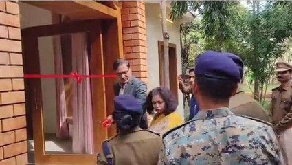 मंडला: अल्प प्रवास पर पहुंचे पुलिस महानिदेशक, ऑफिसर मैस का किया शुभारंभ