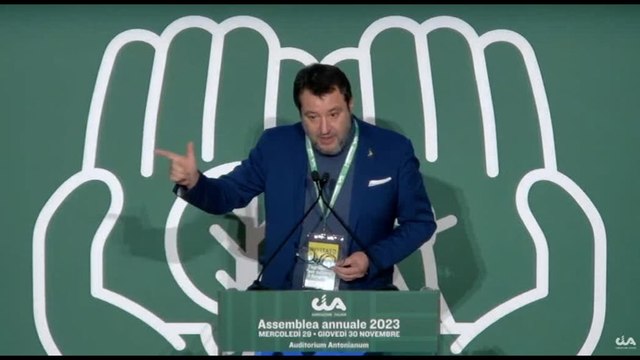 Salvini: Co2 cinese non è più pulita di quella di Castelfranco Emilia