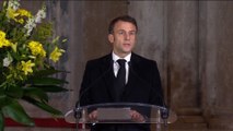 « Vous avez changé ma vie » : l'hommage d'Emmanuel Macron à Gérard Collomb