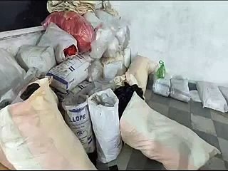 863 किलोग्राम प्रतिबंधित सिंगल यूज प्लास्टिक सामग्री जप्त-video