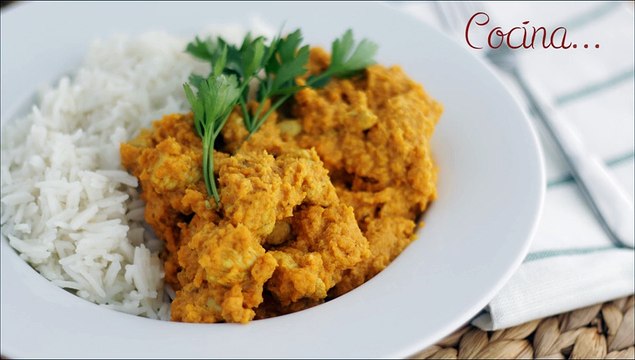 Pollo al curry y leche de coco