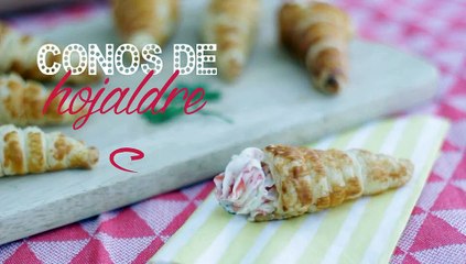 Conos de hojaldre con salmón y cebollino