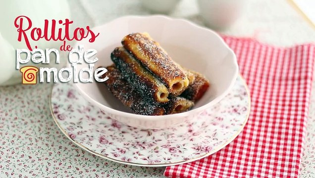 Rollitos de pan de molde con mermelada