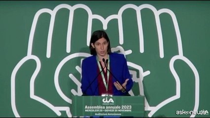 Schlein: "Non lasciare agricoltori soli nella transizione ecologica"