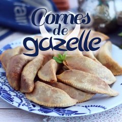 Cuernos de gacela, pastelería oriental