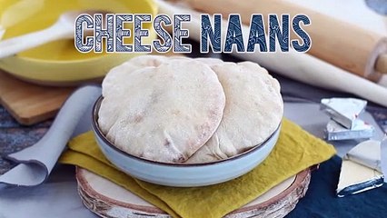 Cheese naans, pan de pita relleno de quesitos