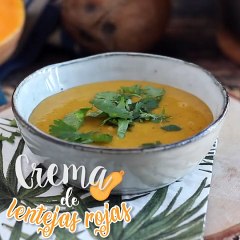 Crema de lentejas rojas y calabaza