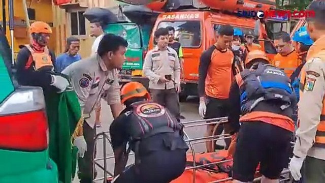 Jasad Bocah Ditemukan di Pintu Air Manggarai Usai Tenggelam di Sungai Ciliwung