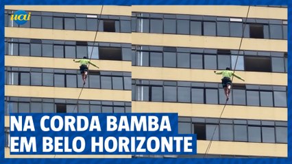Homem anda na corda bamba no Centro de BH