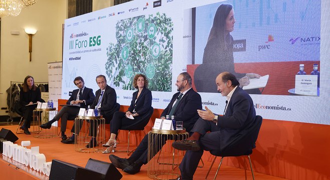III Foro ESG - Aún quedan 10 años para que los ratings de crédito incluyan el ESG - 2ª Mesa