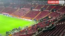 UEFA, saatlerdir sular altında olan Rams Park'ın zeminine yeşil ışık yaktı