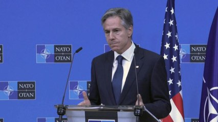 Blinken agli alleati Nato: "Dobbiamo continuare a sostenere l'Ucraina"