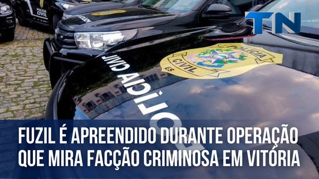 Fuzil é apreendido durante operação que mira facção criminosa em Vitória