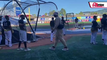 LVBP: Leones recibe la visita de Leandro Cedeño