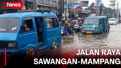 Macet Parah, Jalan Raya Sawangan - Mampang Depok Banjir