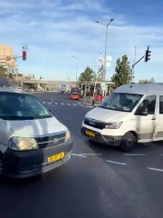 فدائي يطلق النار صوب 6 مستوطنين في القدس المحتلة.