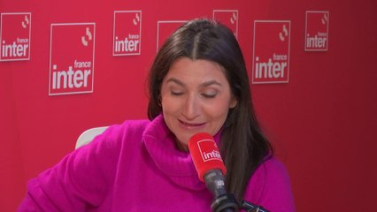 Camions-coiffeur, fourgonnettes-café : face à la désertification, les bourgs à l'heure du système D