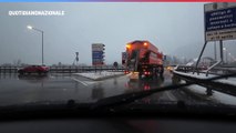 Neve a Trento, strade imbiancate camera-car in citt?