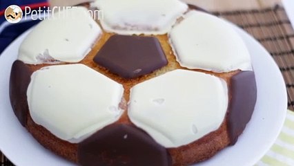 Soccer ball cake - video recipe !