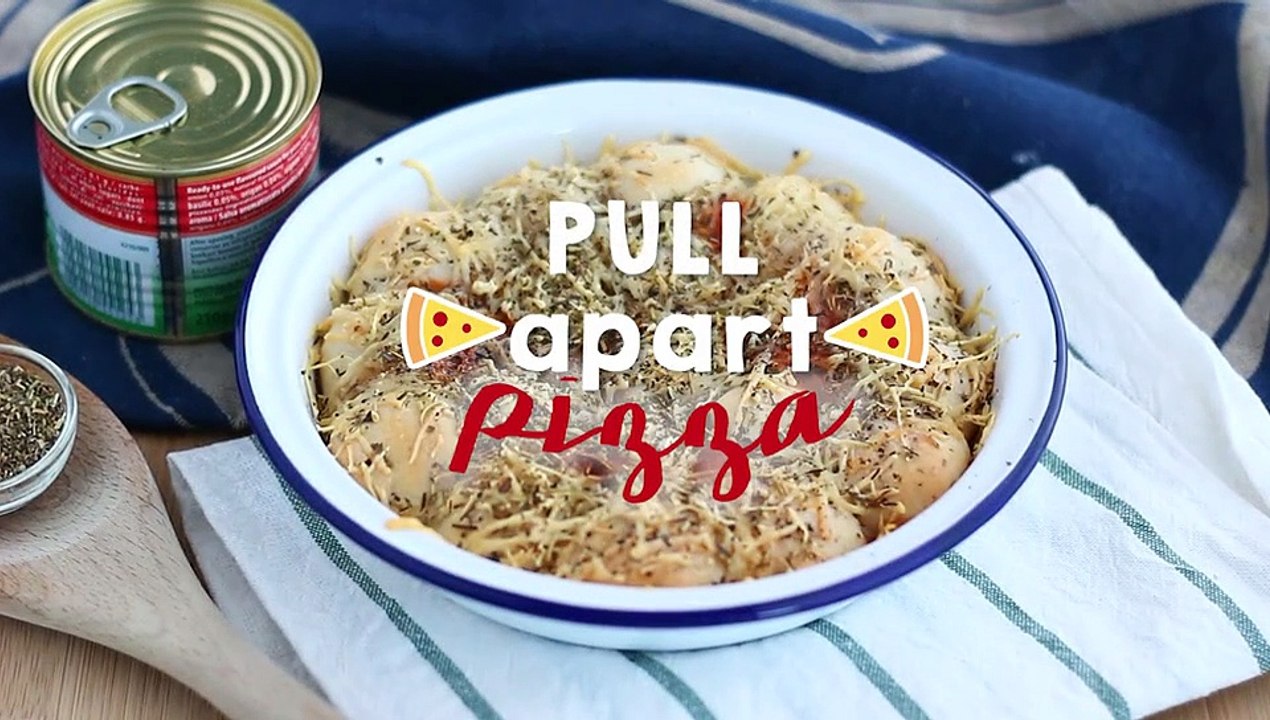 Pull apart pizza balls