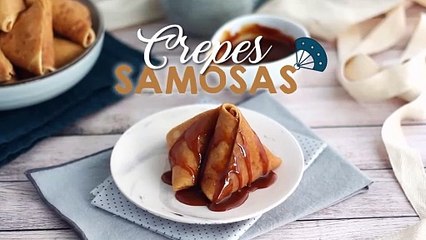 Caramelized apple crepes samosas