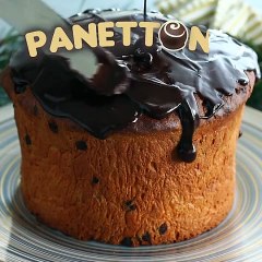 Panettone with chocolate chips (chocottone)