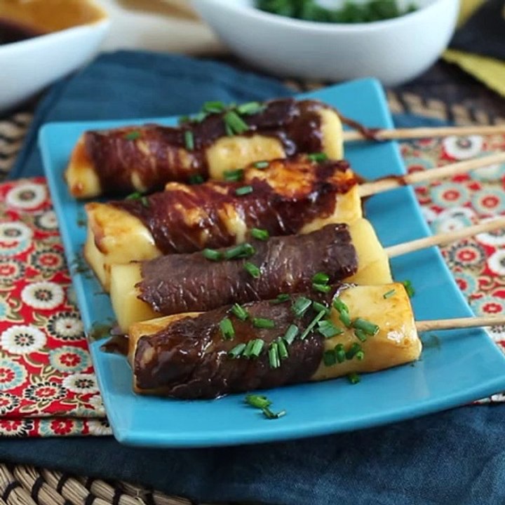 Yakitori-rindfleischspieße mit käse