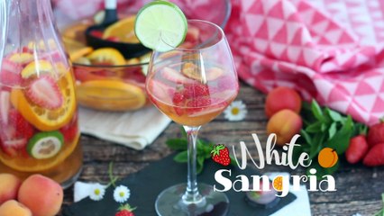 White sangria - sangria with white wine