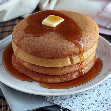 Japanese fluffy pancakes