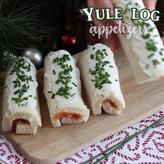 Yule log toasts for christmas