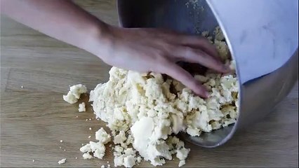 Pasta brisée, la ricetta facile per preparare gustose torte salate