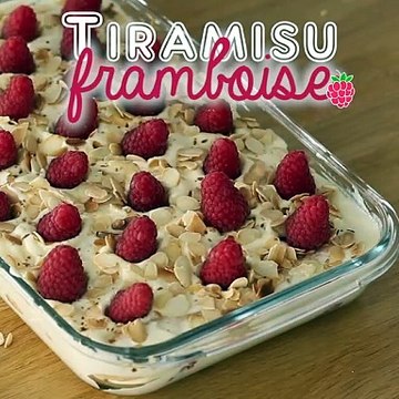 Einfaches und schnelles himbeer-tiramisu