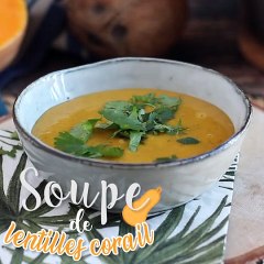 Suppe mit butternut und korallenlinsen