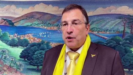 Cllr Martin Wrigley explains the Teign Valley Cycle Trail