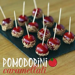 Pomodorini caramellati con semi di sesamo