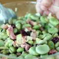 Salade de fèves aux lardons