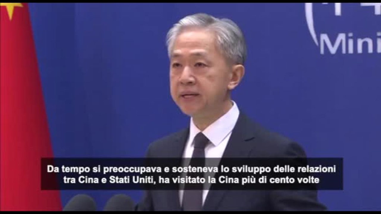 La Cina: Kissinger diede un "contributo storico" a relazioni con Usa