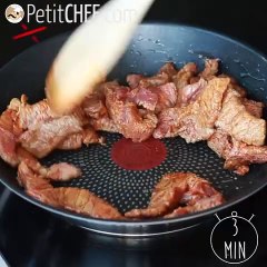 Estrogonofe de carne (strogonoff ), receita com vídeo