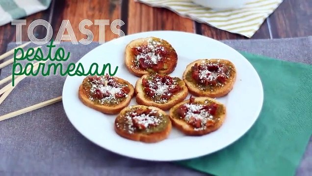Toasts pesto, parmesan et tomates séchées