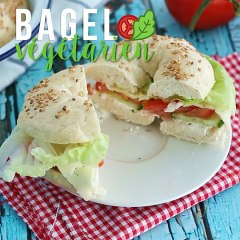 Bagel Végétarien : Fromage, Avocat & Concombre 🥯