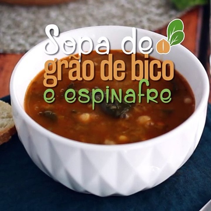 Sopa de grão de bico e espinafre